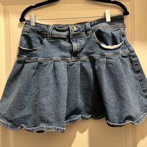 Stylish Blue Denim Skirt